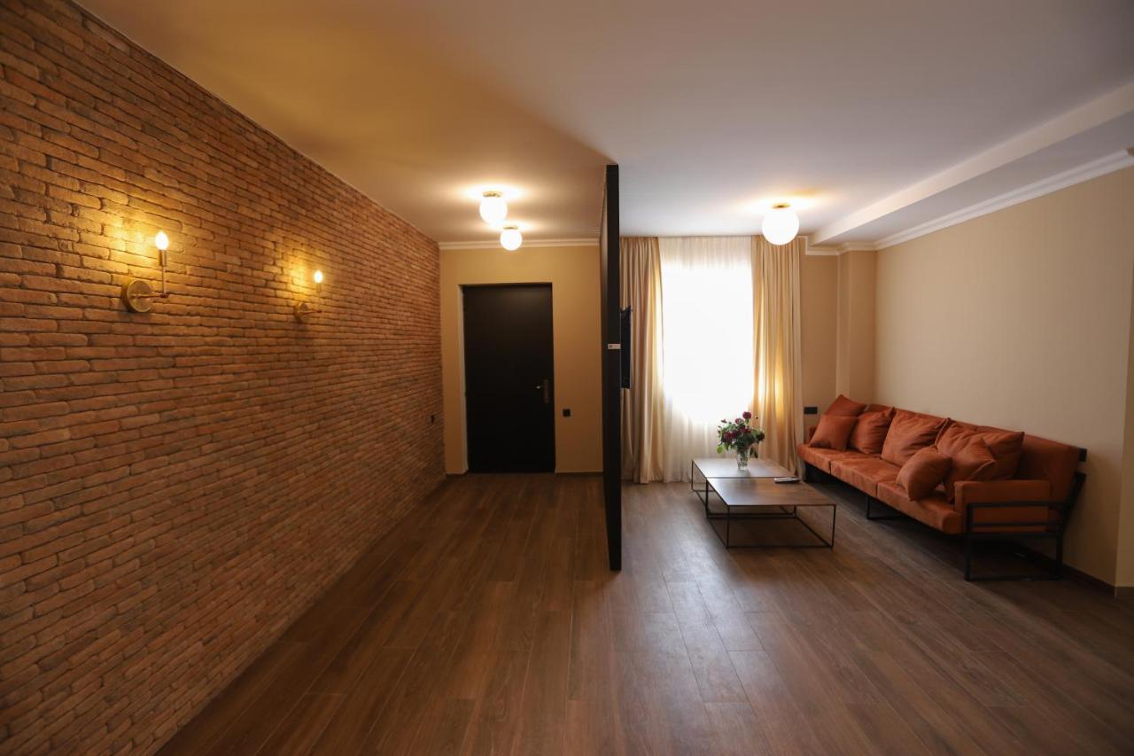 Hotel Inside Kazbegi Εξωτερικό φωτογραφία
