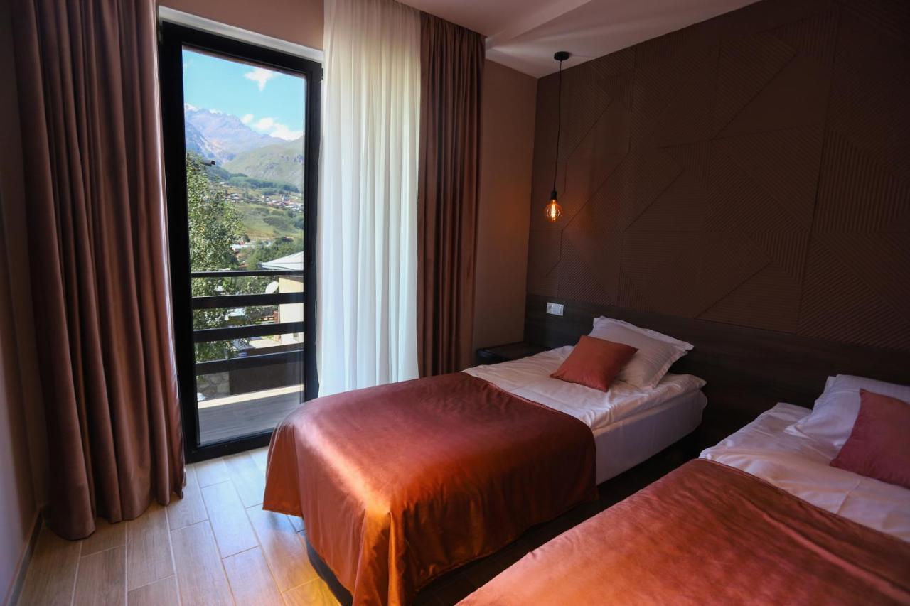 Hotel Inside Kazbegi Εξωτερικό φωτογραφία